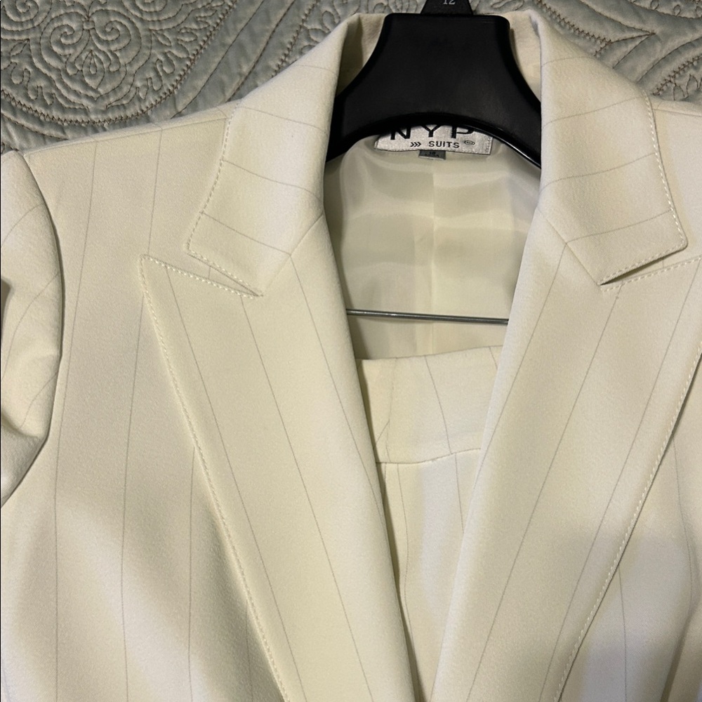 Elegant White Women's Suit by